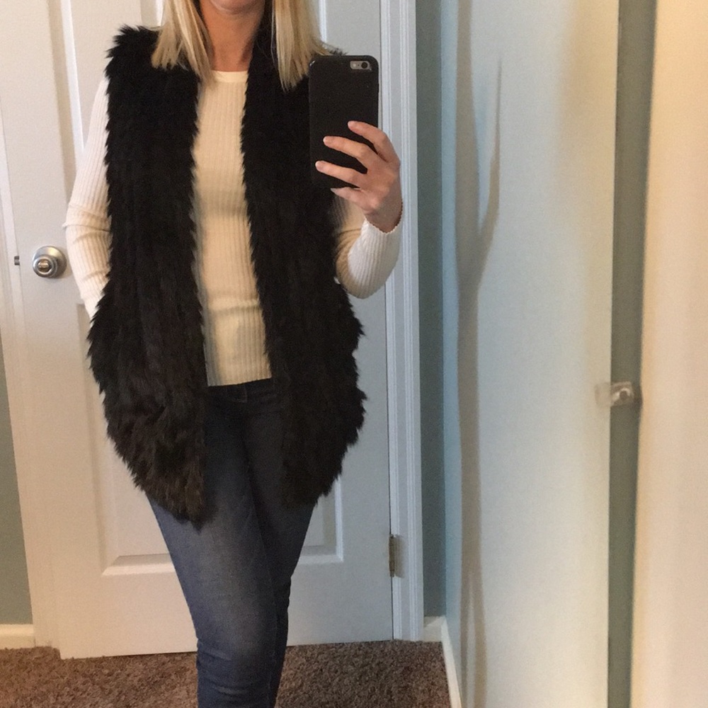 Sweater vest never worn